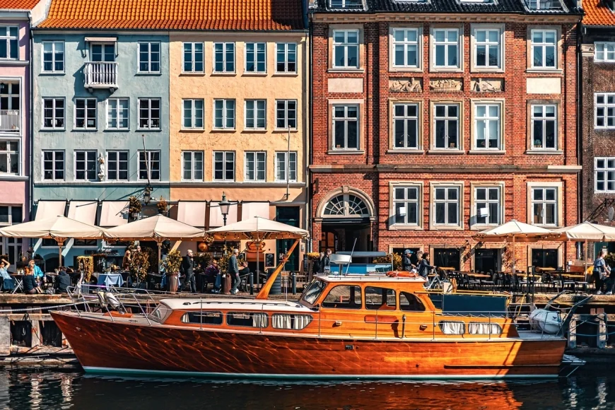 Copenhagen Menjadi Kota Terdepan dalam Inovasi Lingkungan: Apa yang Bisa Kita Pelajari dari Kota In