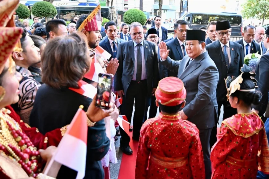 Sambutan Hangat Warga Batak di Paris untuk Prabowo Subianto