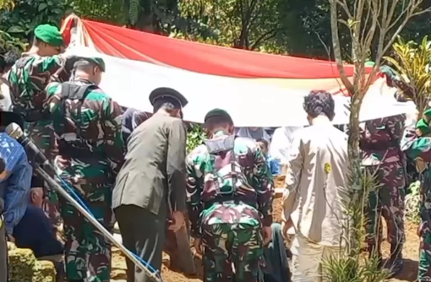 Kerusuhan di Wonosobo Usai Anggota TNI Diduga Tewas Dibacok di Resto Saka